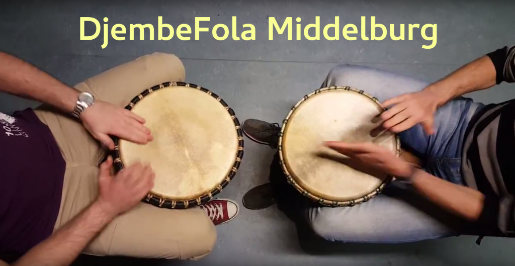 Djembe spelen